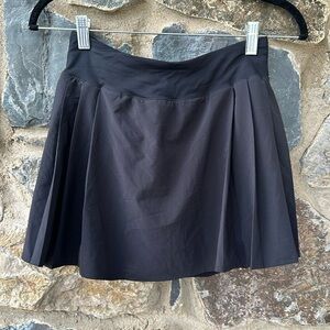 Lululemon Side-Pleat High-Rise Tennis Skirt Black size 4